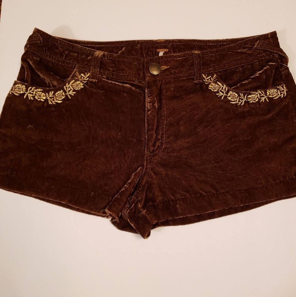 ⚜Free People brown velvet gold shorts size 6